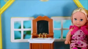 Барби пупсик обкакался