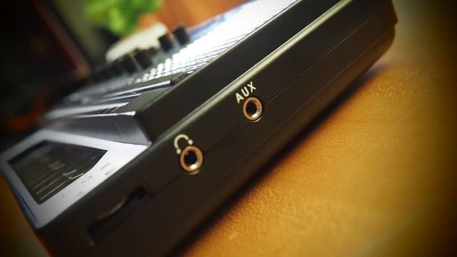 Dubreq Stylophone GEN X-1 Portable Analog Synthesizer смотреть онлайн