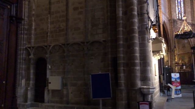 [SPAIN-BARCELONA] Walking inside Rooftop and Interior of Cathedral 24/APR/2021 03:15 pm