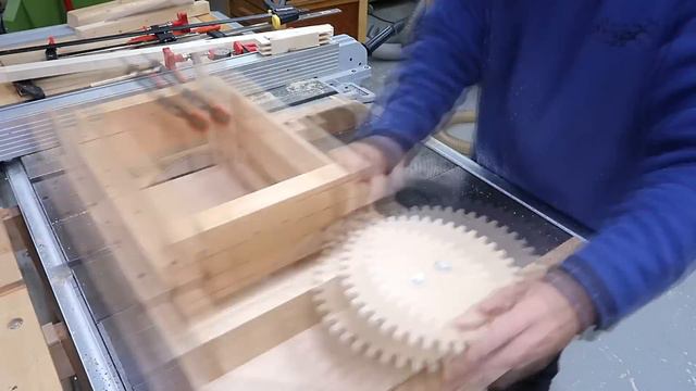 Bar clamp extender -- for when my longest clamps aren't long enough смотреть онлайн