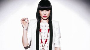 Jessi J - Sexy Silk (lyrics below)