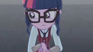 ПОНИ МУЛЬТИК. ВСЯ НАДЕЖДА НА СПАСЕНИЕ. ПОНИВИЛЬ ЗАХВАЧЕН. ПИНКИ ПАЙ РИСКУЕТ МАГИЕЙ. ОТКРЫТИЕ ПОРТАЛ