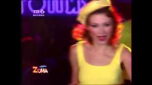 Лариса Черникова  -  Первый поцелуй (1997)