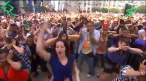Black Eyed Peas - I Gotta Feeling (Live With Oprah) (Flash Mob)