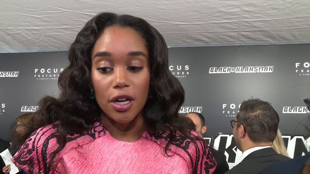 Blackkklansman Premiere Laura Harrier смотреть онлайн