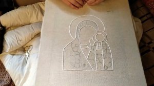 Вышивка старинной Казанской иконы в прорезной технике. Кладу бель.