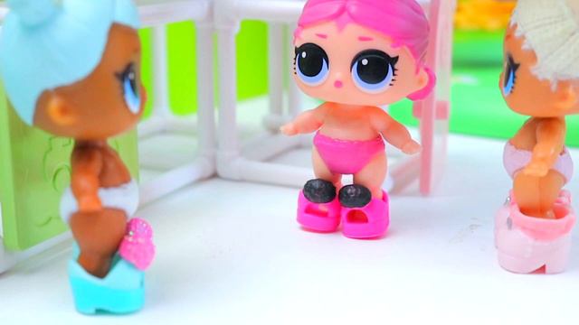 КУКЛА ЛОЛ Перчинка НЕ ЗНАЕТ как понравится МАЛЬЧИКУ! Советы и лайфхаки подружек Мультик LOL Surpris смотреть онлайн