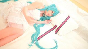 last night good night Hatsune Miku