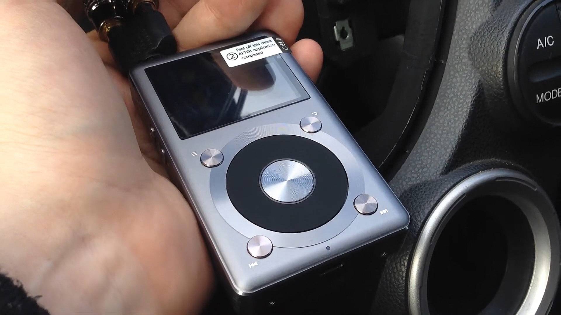 FiiO X3 II VS JVC KW-AV71BT смотреть онлайн