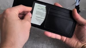 Бифолд (портмоне)