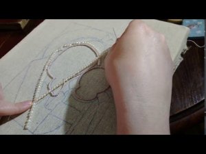 Вышивка Казанской иконы Божьей Матери. Техника пришивания жемчуга.