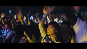 ONE OK ROCK - Change [Official Video from "EYE OF THE STORM" JAPAN TOUR]