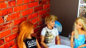 В гостях у лучших подружек Барби... Барбики ТВ