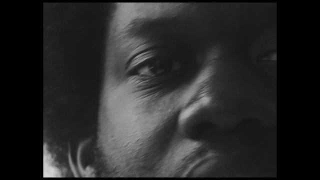 Danger Mouse & Black Thought - Aquamarine feat. Michael Kiwanuka (Official Video) смотреть онлайн