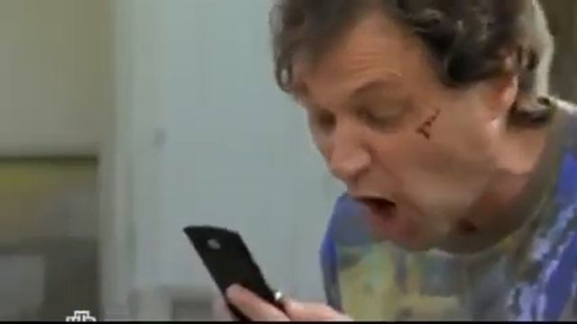 Связанная девушка