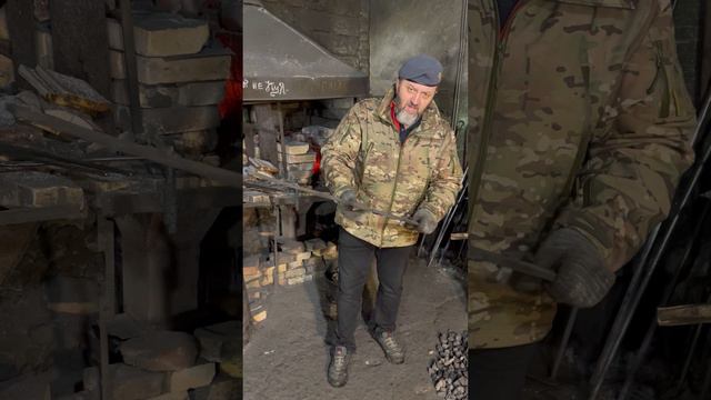 Ковка мечей нашего производства | Стальная Твердь