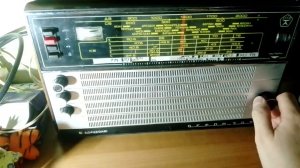 Приёмник Океан 209. Ловит станции после ремонта. При отключенном электричестве в доме.