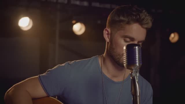 Brett Young - In Case You Didn't Know