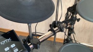 Yamaha DTX500 электронные ударные