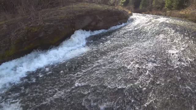 Перекат на реке Елбань смотреть онлайн