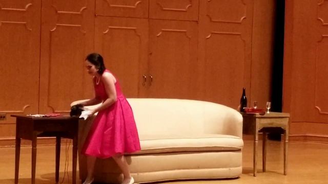 The Telephone by Menotti смотреть онлайн