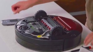 Как поменять аккумулятор в роботе пылесосе Roomba 980.