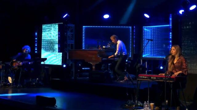 Dark Blue by Andrew McMahon смотреть онлайн