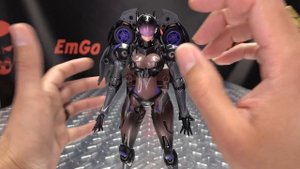 CDL-03 CAT (Catwoman) : EmGo's Transformers Reviews N' Stuff