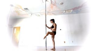 How to do the Broken Doll - Pole Dancing Tutorials by ElizabethBfit