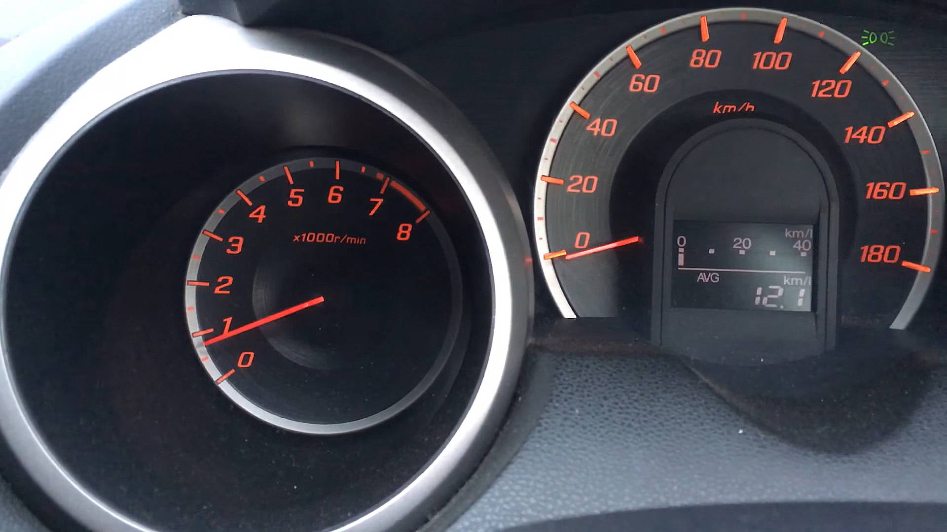 Тянет и отпускает при накате Honda FIT GE смотреть онлайн