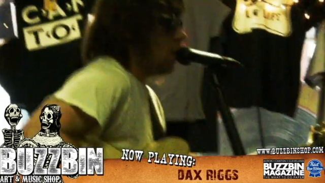 Dax Riggs "I Hear Satan" Live @ Buzzbin Shop - Canton, Ohio смотреть онлайн