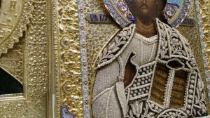 Вышитые иконы  музея Фаберже в Санкт-Петербурге.