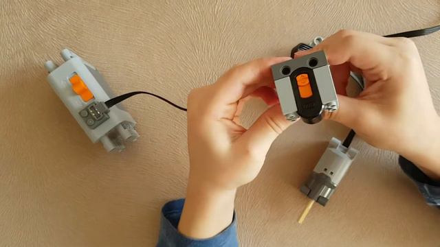 Motorlu Lego Nasıl Yaplır? Lego Uzaktan Nasıl Kumanda Edilir? Motorized Lego Technic Remote Control смотреть онлайн