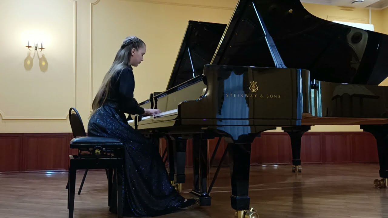 Л. Бетховен Соната №8 "Патетическая" до минор 1 часть / Beethoven Sonata Pathétique No. 8 in C minor смотреть онлайн