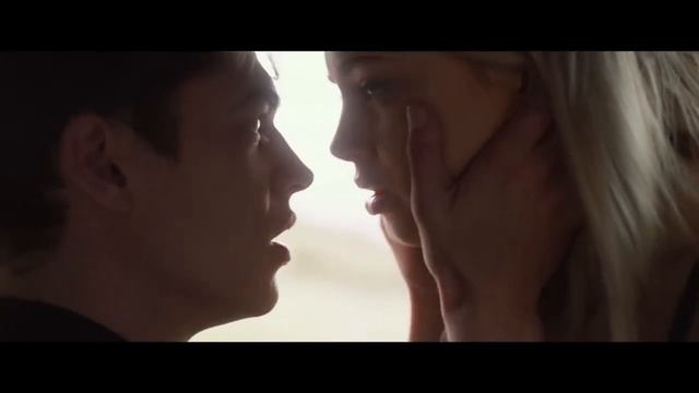 After Ever Happy Kiss Scene — Tessa and Hardin Josephine Langford and Hero Fiennes Tiffin смотреть онлайн