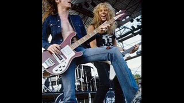 Cliff Burton´s second last bass solo hq смотреть онлайн