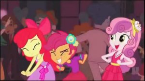 Equestria Girls Scootaloo does the Chicken Dance - 1 Hour Version
