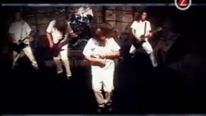 In Flames - Cloud Conected