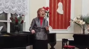 "Ночной зефир струит эфир". Поёт Людмила Титова