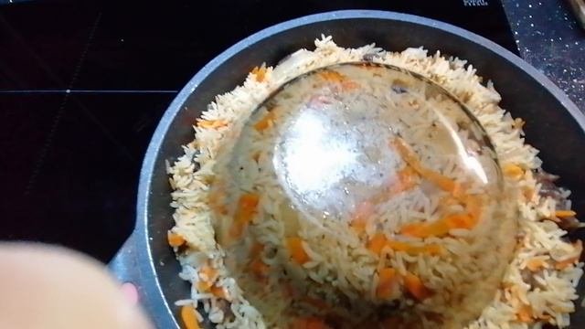ПЛОВ НА  СКОВОРОДЕ, КАК Я ГОТОВЛЮ))