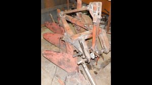 Самодельный плуг  ПЛН-3-25 . 4 - Часть.