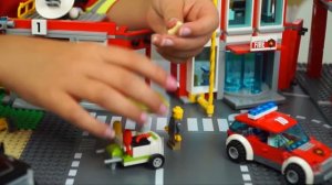 Lego City Arctic Expedition Toys Story! | Snow Rescue & Toy Truck Pretend Play | JackJackPlays