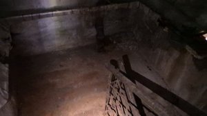 Канализация продолжает течь в подвал дома. Съёмка 29.09.2024г.