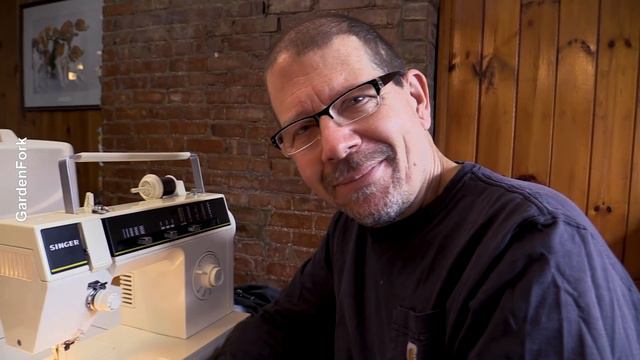 You Can Use A Sewing Machine To Patch Your Clothes смотреть онлайн