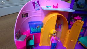 РОЗЫГРЫШ игрушки. Nelly делает распаковку игрушки Полли Покет.Polly Pocket.