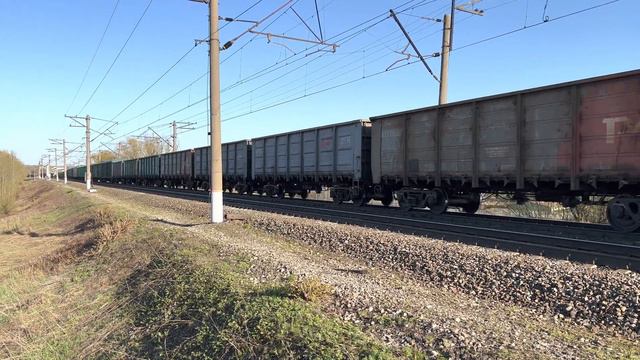 ВЛ80С-754/1732 с грузовым составом смотреть онлайн