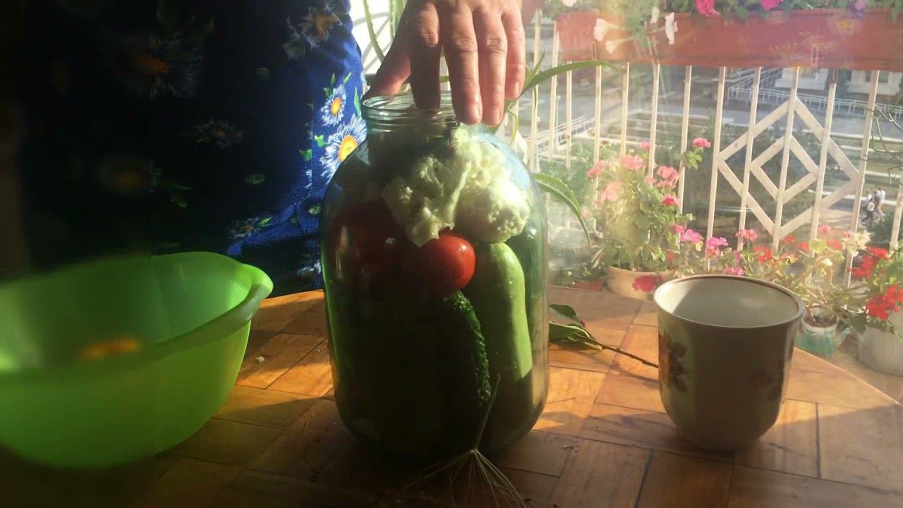 Вкусная закуска ассорти на зиму смотреть онлайн