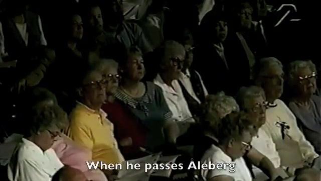 Duvemåla Hage - (English subtitles) - Helen Sjöholm (Kristina från Duvemala) смотреть онлайн