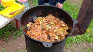 Знатный ужин! В КАЗАНЕ ! ОВОЩИ С МЯСОМ НА КОСТРЕ!!!