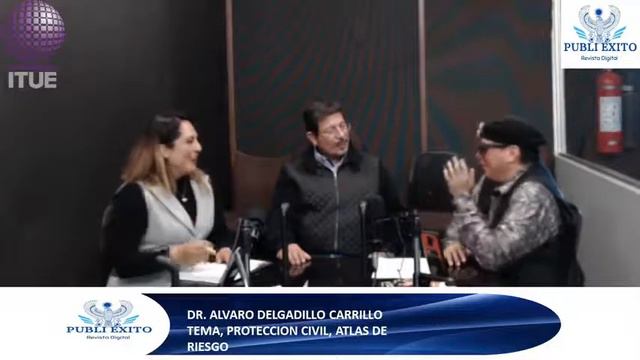 Doctor Alvaro Delgadillo , Shaady Popeyes la navidad todo el año смотреть онлайн